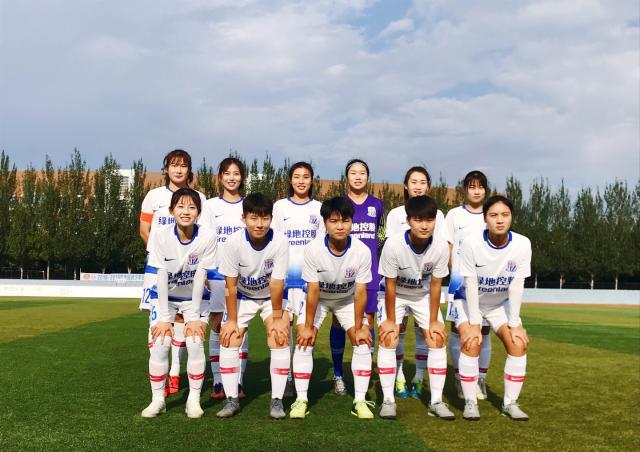 TA：纽卡继续在欧冠中高歌猛进；丹-伯恩的头球破门无与伦比（TA：纽卡欧冠再下一城；丹·伯恩无解头槌建功）