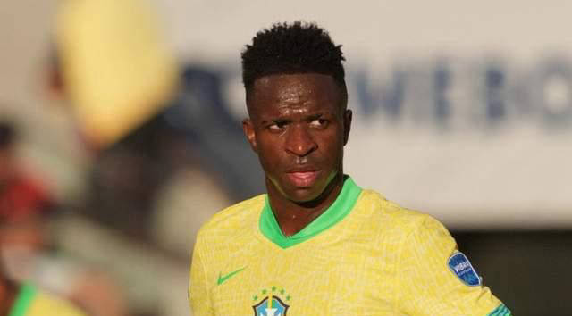 米体：斯帕莱蒂想让布雷默周末直接首发，但队医建议谨慎行事（米体：斯帕莱蒂欲让布雷默周末直接先发，队医主张谨慎对待）