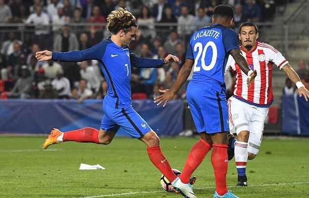 葡媒：C罗向欧国联冠军队友赠送定制手表，若塔的送给了其家人（葡媒：C罗赠欧国联冠军队友定制腕表，若塔将其送给家人）