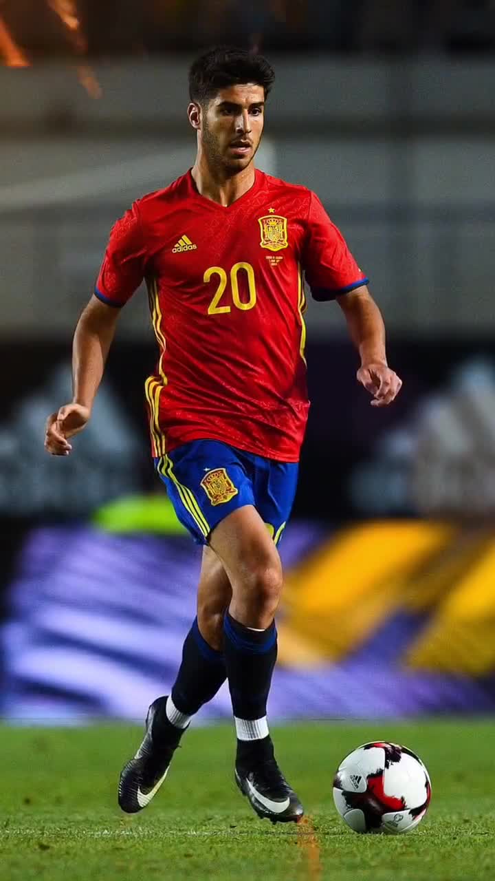 曼城德布劳内助攻斯特林破门（德布劳内送妙传 斯特林为曼城破门）