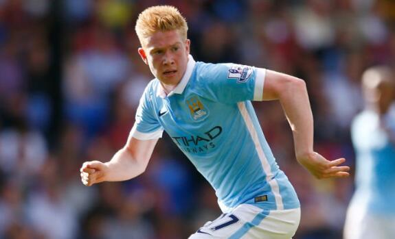 库里三分雨再现，对手毫无办法（库里再掀三分风暴，对手束手无策）