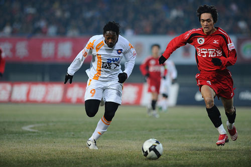 科莫vs萨索洛：尼科-帕斯、阿尔韦托-莫雷诺首发，马蒂奇、贝拉尔迪出战（科莫战萨索洛：尼科-帕斯、阿尔韦托-莫雷诺先发，马蒂奇、贝拉尔迪登场）