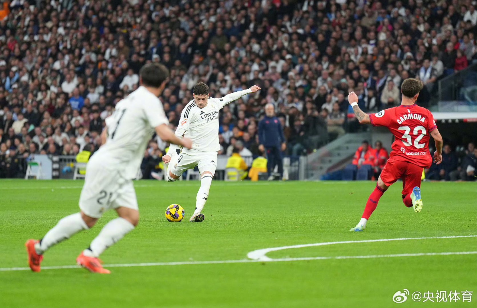 球队攻防数据创新高，赛季最佳表现（球队攻防双线飙升，赛季最佳状态）