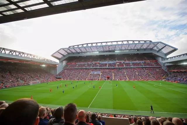 本赛季五大联赛场均积分前20：拜仁、巴萨、皇马、阿森纳前4（本季五大联赛场均积分TOP20：前四由拜仁、巴萨、皇马、阿森纳包揽）