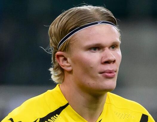 邓加：巴西94年就有欧洲风格；巴西足球DNA是克服生活的逆境（邓加：94年那支巴西已现欧式风格，巴西足球的DNA是战胜生活逆境）