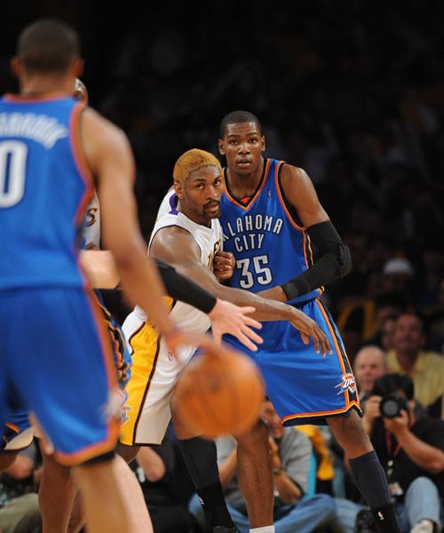 面对伤病的 面对伤病的